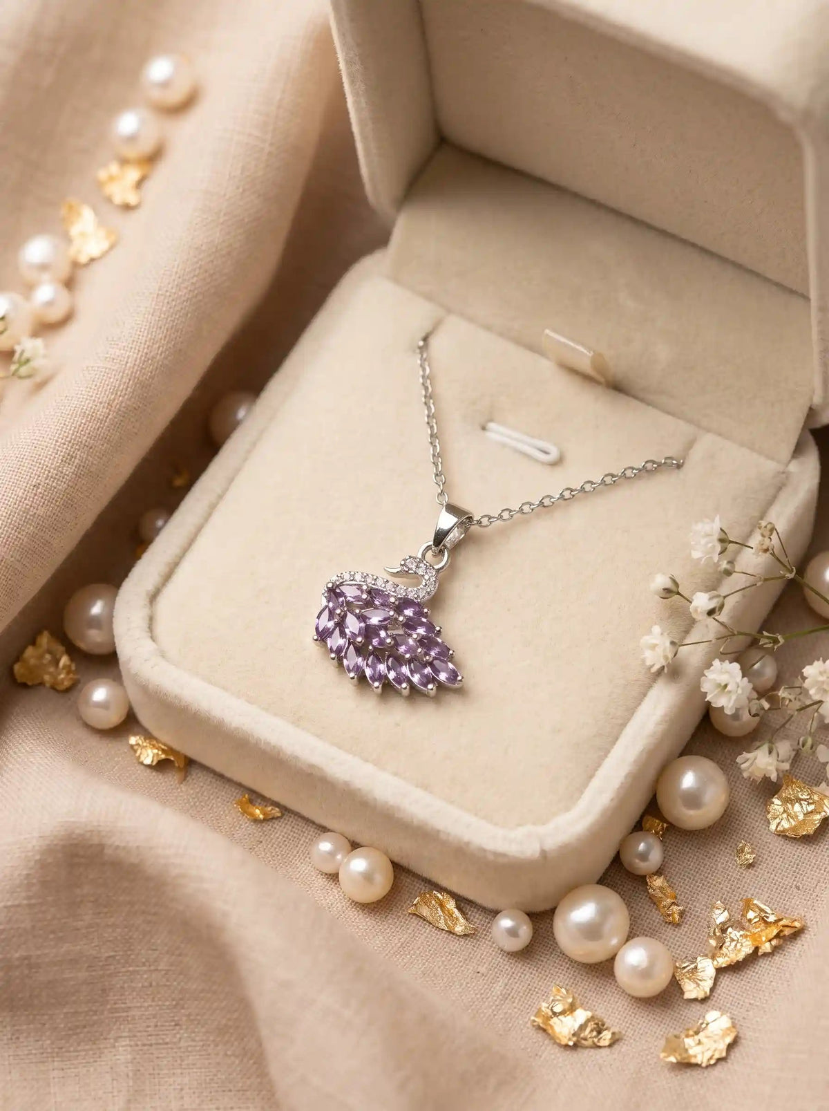 Swan Necklace